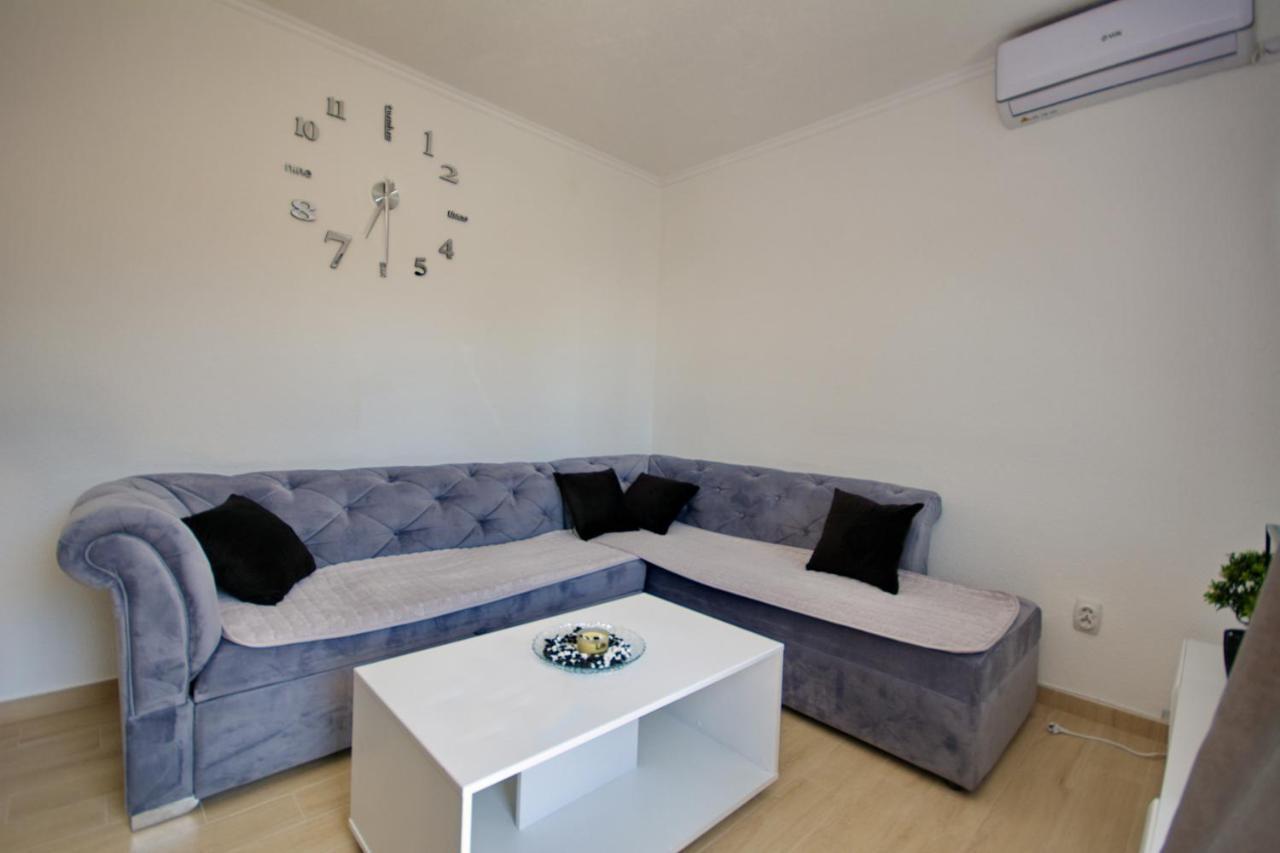 Apartment Martin Kotor Exterior photo